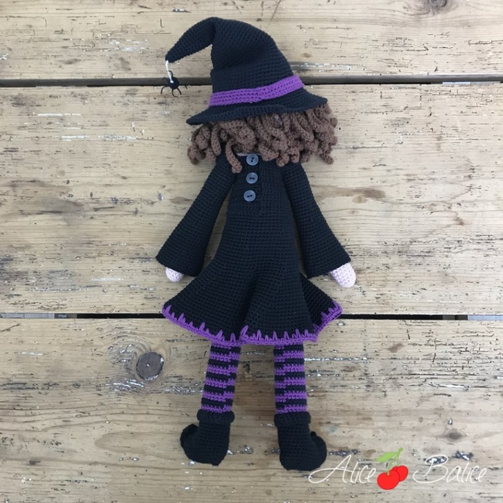 alice balice | poupée en crochet | doll | amigurumi | tutoriel | tutorial | sorcière | witch | halloween | Mélusine | Magie | sorcellerie
