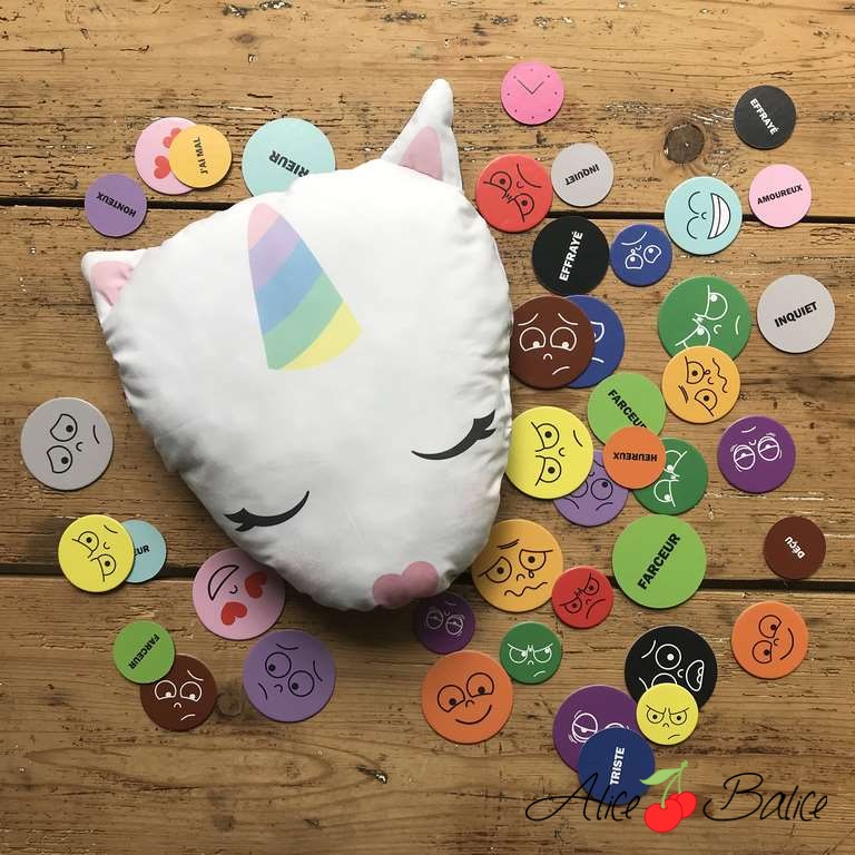 alice balice | Gaston l'Ami des émotions | mange problèmes | avale soucis | couture | sewing | patron | tutorial | tutoriel | gestion des émotions | outil pédagogique | coupon de tissu prêt à coudre | niveau débutant | renard | licorne
